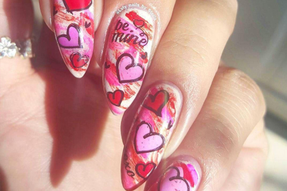 Use Valentine Nail Art to Paint the Town Red this Month