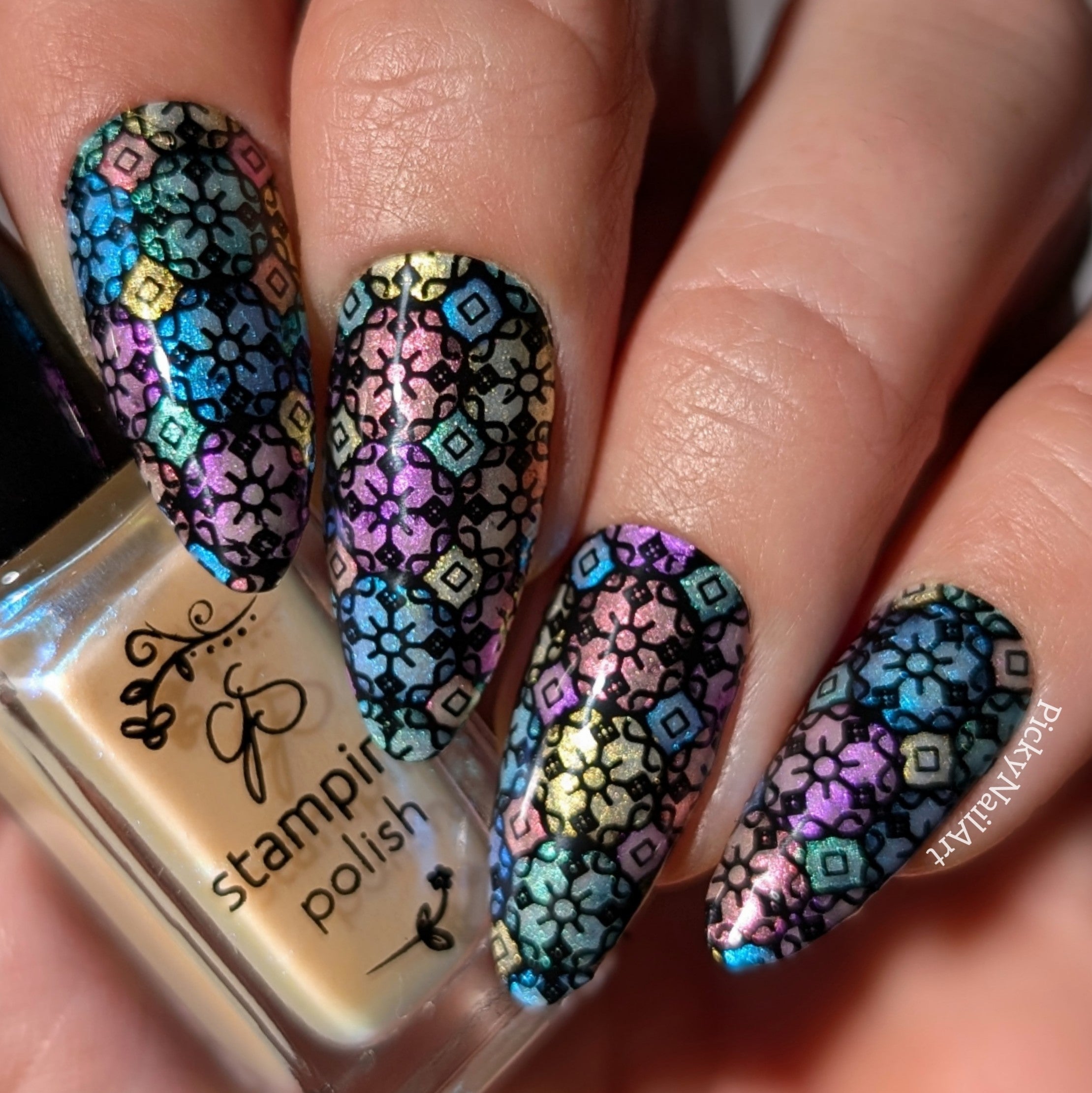 stunning-manicure-multi-color-shimmer-designs