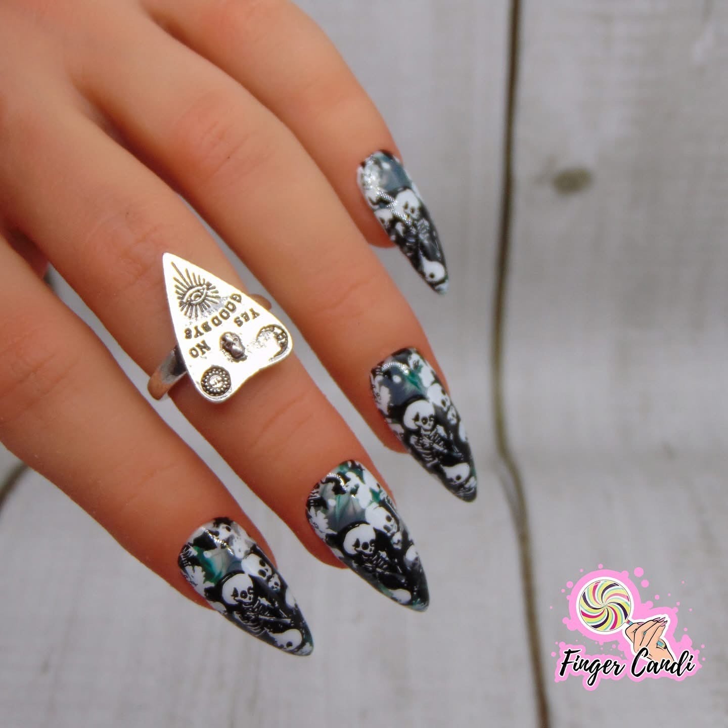 stunning-manicure-with-full-coverage-nail-art-designs-of-skeletons