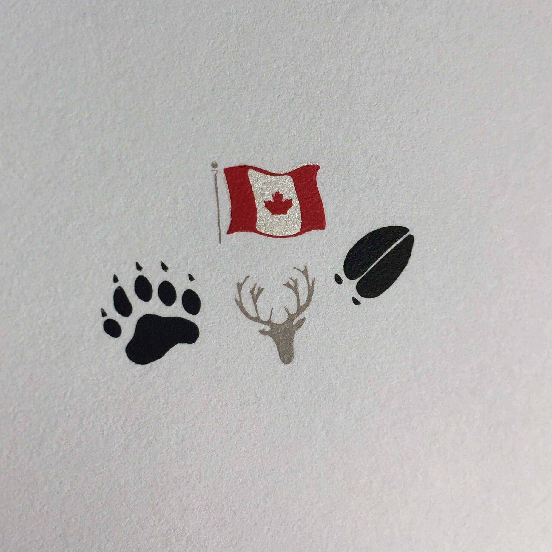 nail-art-designs-of-canadian-flag-bear-foot-print-